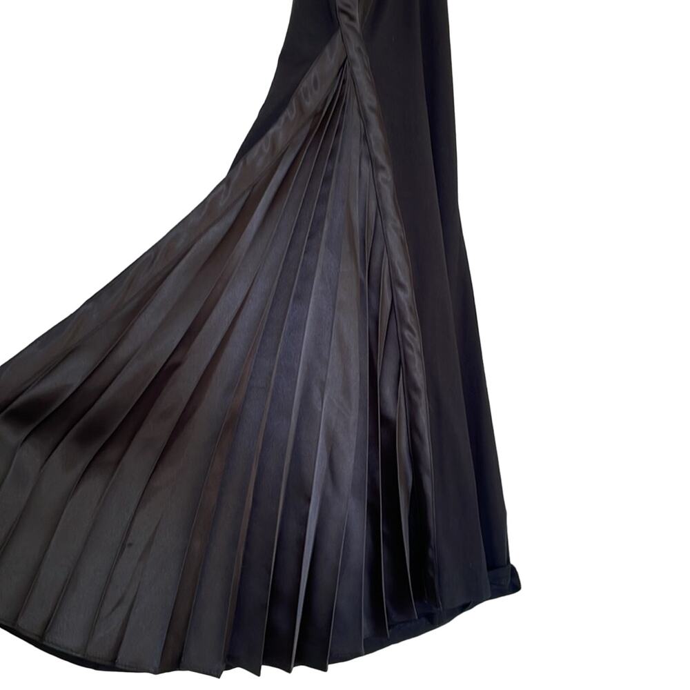 NWT house of dereon pleated black halter tie neck dress - Picture 4 of 6